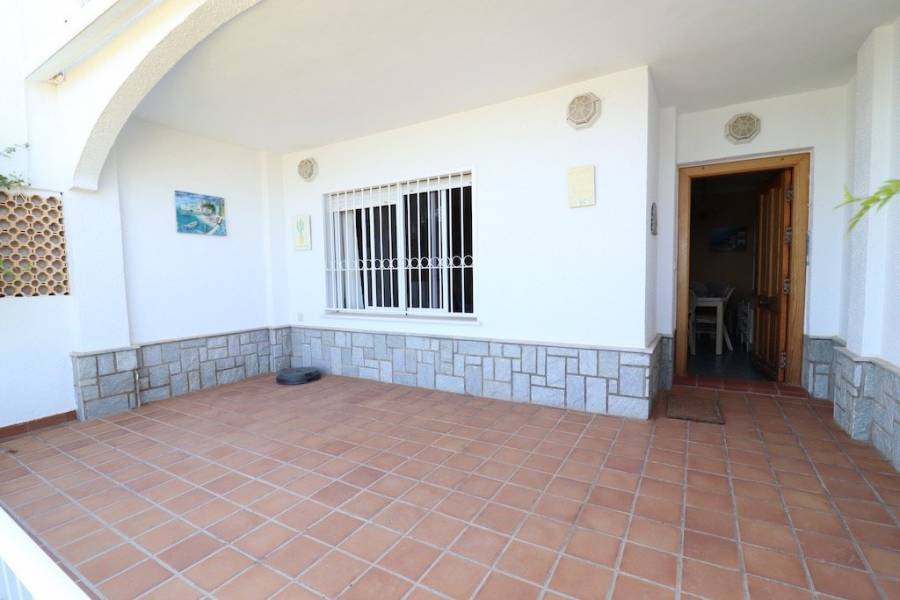 Resale - Terraced house - Orihuela Costa - Agua Marina