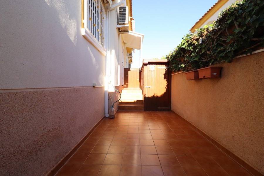 Reventa - Terraced house - Orihuela Costa - Playa Flamenca