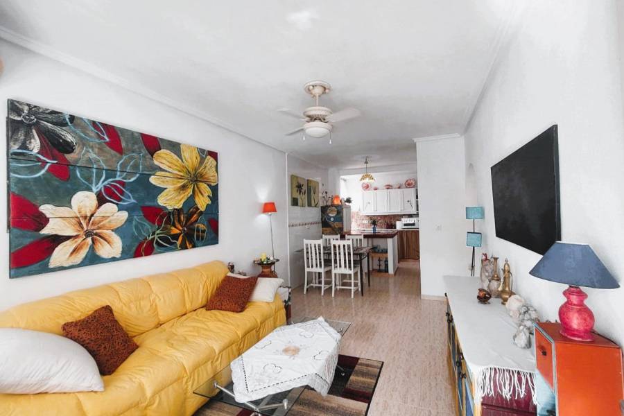 Resale - Bungalow - Orihuela Costa - La Florida