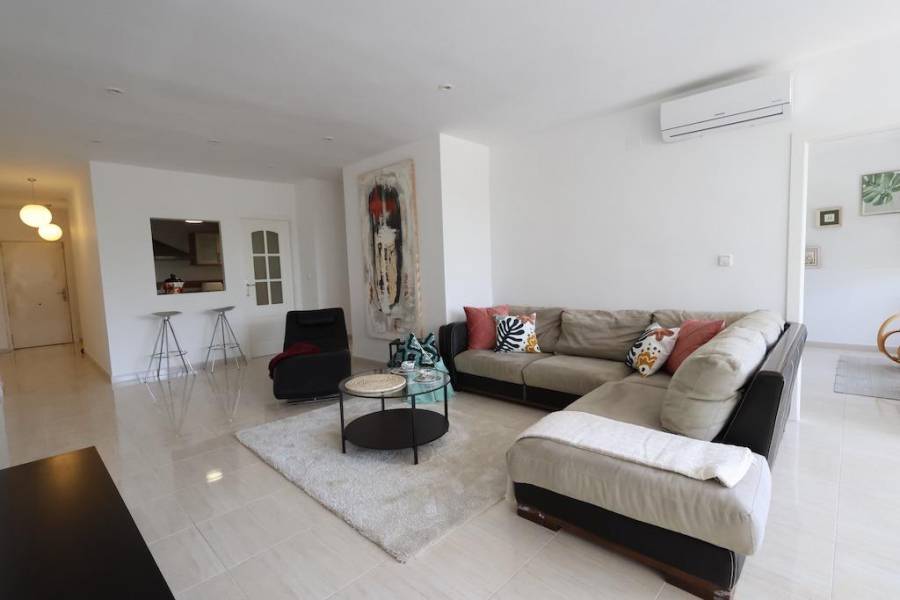 Resale - Apartment - Torrevieja - torrevieja