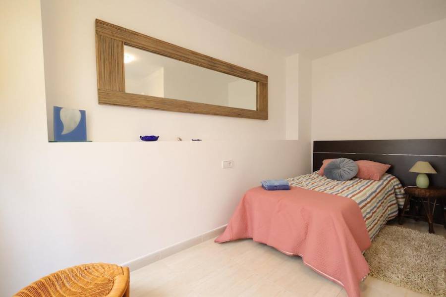 Resale - Apartment - Torrevieja - torrevieja