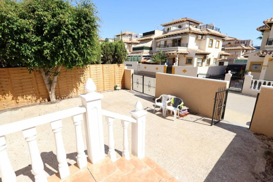 Reventa - Terraced house - Orihuela Costa - La Zenia