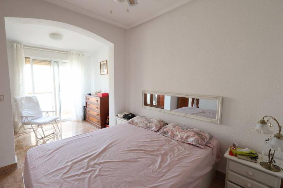 Resale - Villa - Orihuela Costa - Playa Flamenca