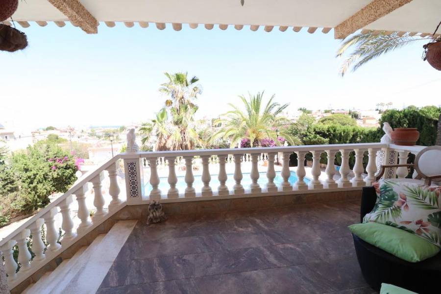 Reventa - Chalet - Torrevieja - Los Balcones