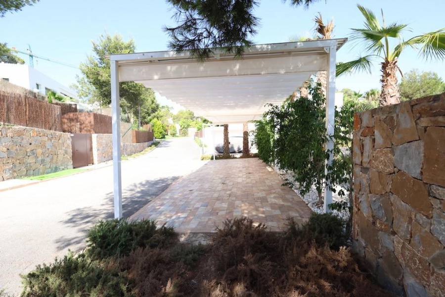 Resale - Villa - San Miguel de Salinas - Las colinas golf and country club