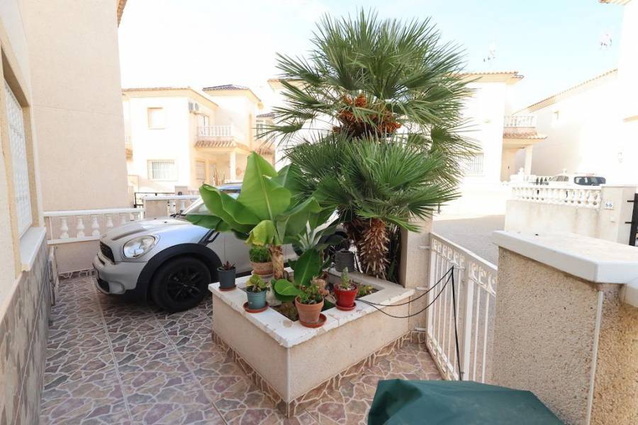 Resale - Villa - Orihuela Costa - Playa Flamenca