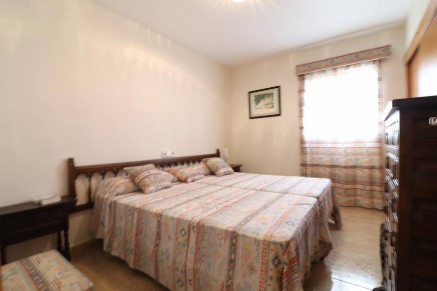 Resale - Apartment - Torrevieja - torrevieja