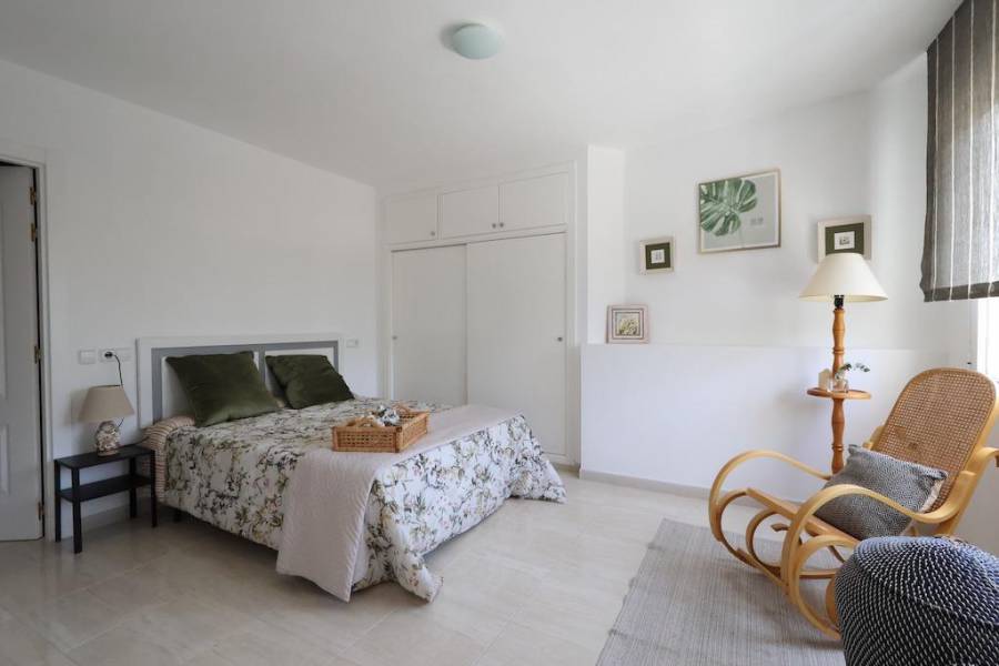 Resale - Apartment - Torrevieja - torrevieja