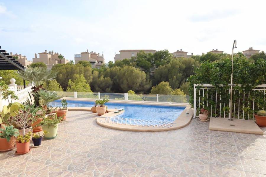 Resale - Villa - Orihuela Costa - Playa Flamenca