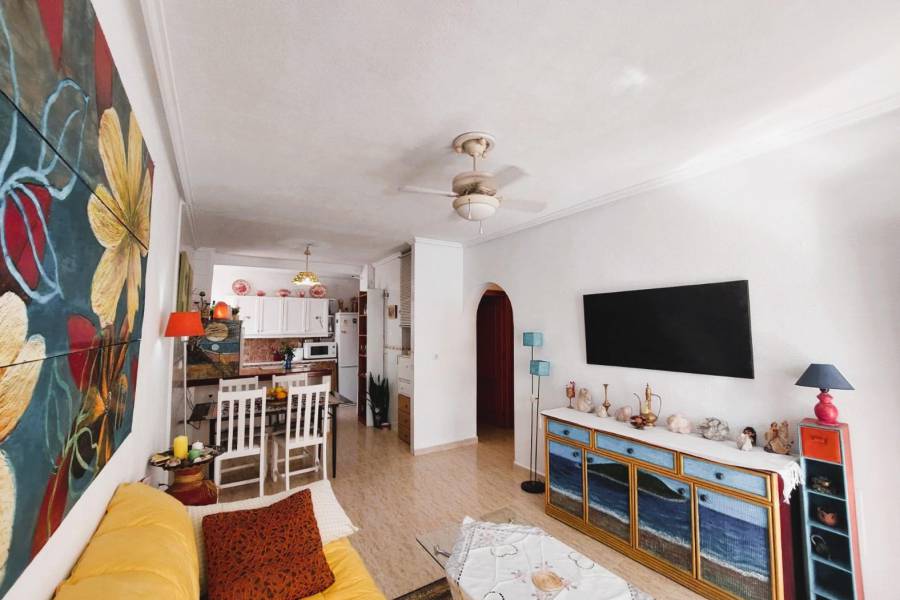 Resale - Bungalow - Orihuela Costa - La Florida